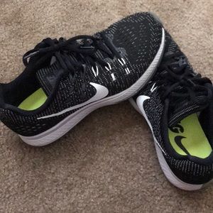 Barely worn Nike Running Shoes Size 8